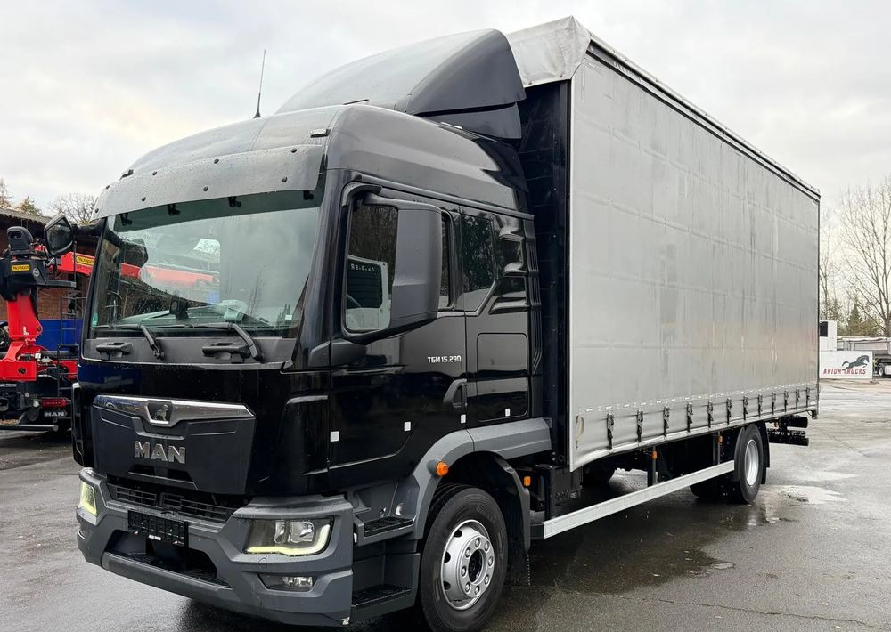 MAN TGM 15.290 / NOWY MODEL / E6 / 18PALET / 7720 ŁADOWNOŚĆ / SERWISOWANY / NOWY TACHOGRAF / NISKI PRZEBIEG / WINDA / FIRANKA / SPROWADZONY / 2022 / NISKI PRZEBIEG /PIERWSZY WŁAŚCICIEL/ - Тентованный грузовик: фото 2 MAN TGM 15.290 / NOWY MODEL / E6 / 18PALET / 7720 ŁADOWNOŚĆ / SERWISOWANY / NOWY TACHOGRAF / NISKI PRZEBIEG / WINDA / FIRANKA / SPROWADZONY / 2022 / NISKI PRZEBIEG /PIERWSZY WŁAŚCICIEL/ - Тентованный грузовик: фото 2
