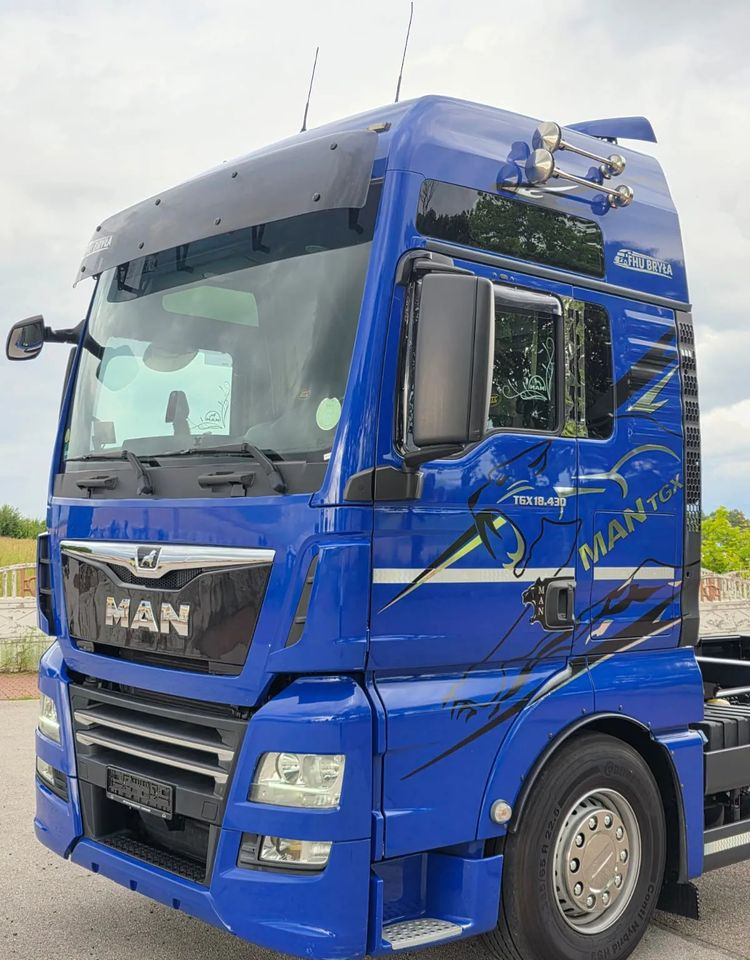 MAN TGX 18.430 / SPROWADZONY / DO ŻYWCA / 2020 / KLIMA POSTOJOWA / SERWISOWANY / JAK NOWY / NISKI PRZEBIEG / RAMA / BDF / E6 - Грузовик-шасси: фото 5 MAN TGX 18.430 / SPROWADZONY / DO ŻYWCA / 2020 / KLIMA POSTOJOWA / SERWISOWANY / JAK NOWY / NISKI PRZEBIEG / RAMA / BDF / E6 - Грузовик-шасси: фото 5