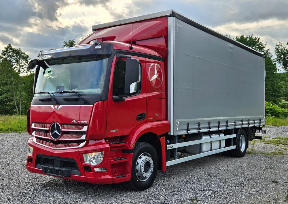 Mercedes-Benz ACTROS 1830/1827/1832/FIRANKA/WINDA/18 EUROPALET/AUTOMAT/Z NIEMIEC/2017/DUŻA ŁADOWNOŚĆ - Тентованный грузовик: фото 1 Mercedes-Benz ACTROS 1830/1827/1832/FIRANKA/WINDA/18 EUROPALET/AUTOMAT/Z NIEMIEC/2017/DUŻA ŁADOWNOŚĆ - Тентованный грузовик: фото 1