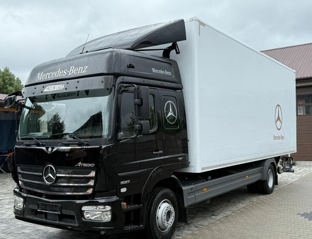 Mercedes-Benz ATEGO 1527/1530/IZOTERMA/WINDA/SPROWADZONY/E6/PIERWSZY WŁAŚCICIEL/AUTOMAT/18EURO PALET/STAN BARDZO DOBRY - Рефрижератор: фото 1 Mercedes-Benz ATEGO 1527/1530/IZOTERMA/WINDA/SPROWADZONY/E6/PIERWSZY WŁAŚCICIEL/AUTOMAT/18EURO PALET/STAN BARDZO DOBRY - Рефрижератор: фото 1