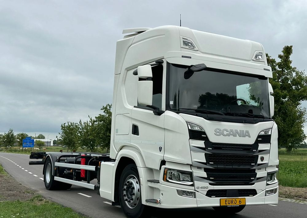 Scania G450 / G410 / BDF / RAMA / E6 / CAŁA NA PODUSZKACH / ROZSTAW OSI 5.5M / LAWETA / DO ŻYWCA / DO BYDŁA / SKÓRY / DO ZABUDOWY / SPROWADZONA - Грузовик-шасси: фото 2 Scania G450 / G410 / BDF / RAMA / E6 / CAŁA NA PODUSZKACH / ROZSTAW OSI 5.5M / LAWETA / DO ŻYWCA / DO BYDŁA / SKÓRY / DO ZABUDOWY / SPROWADZONA - Грузовик-шасси: фото 2