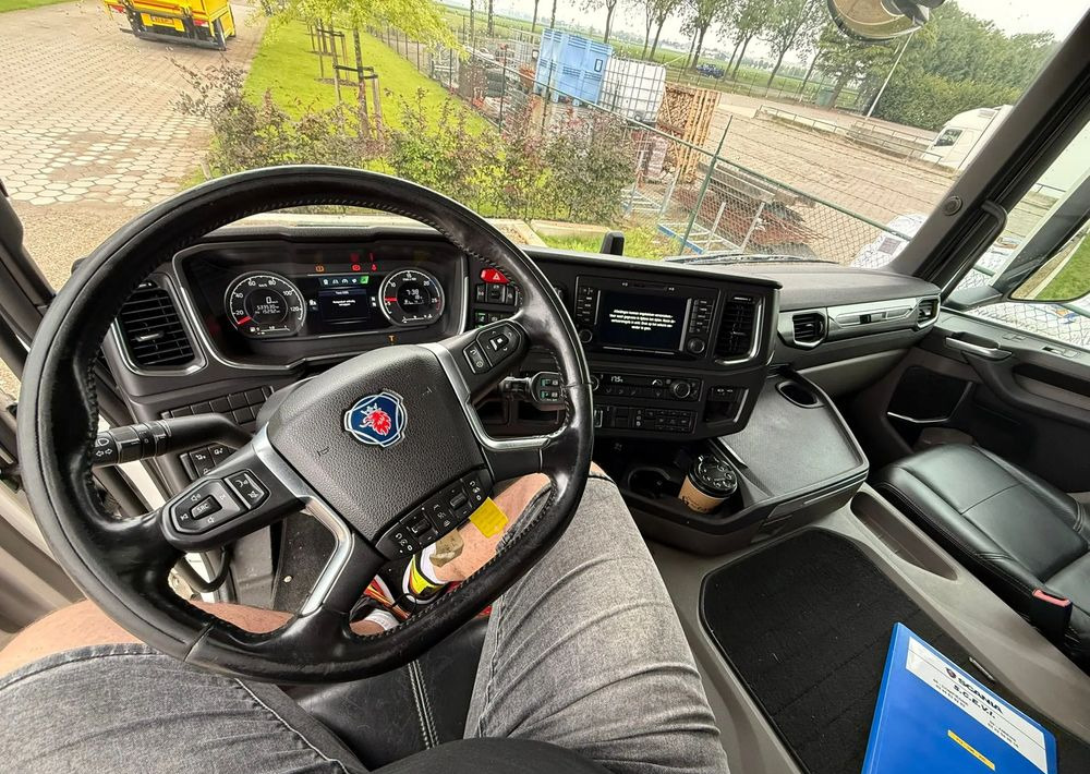 Scania G450 / G410 / BDF / RAMA / E6 / CAŁA NA PODUSZKACH / ROZSTAW OSI 5.5M / LAWETA / DO ŻYWCA / DO BYDŁA / SKÓRY / DO ZABUDOWY / SPROWADZONA в лизинг Scania G450 / G410 / BDF / RAMA / E6 / CAŁA NA PODUSZKACH / ROZSTAW OSI 5.5M / LAWETA / DO ŻYWCA / DO BYDŁA / SKÓRY / DO ZABUDOWY / SPROWADZONA: фото 20