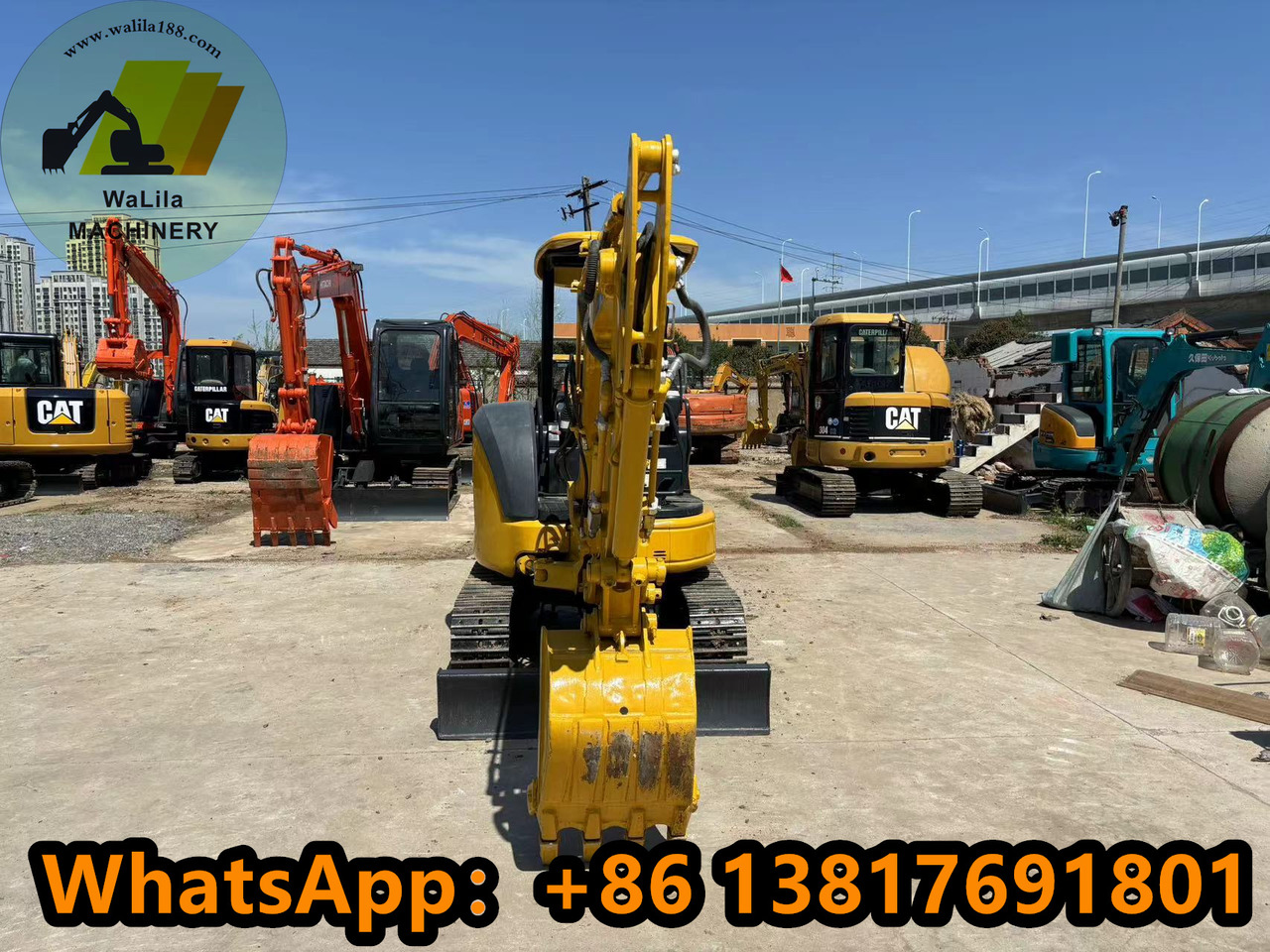 KOMATSU Pc35 - Мини-экскаватор: фото 2 KOMATSU Pc35 - Мини-экскаватор: фото 2