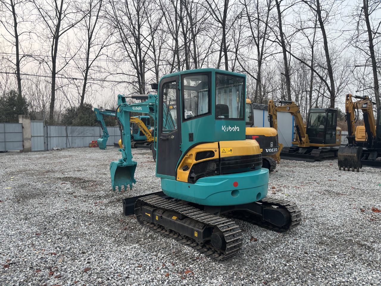 KUBOTA U35 - Мини-экскаватор: фото 2 KUBOTA U35 - Мини-экскаватор: фото 2