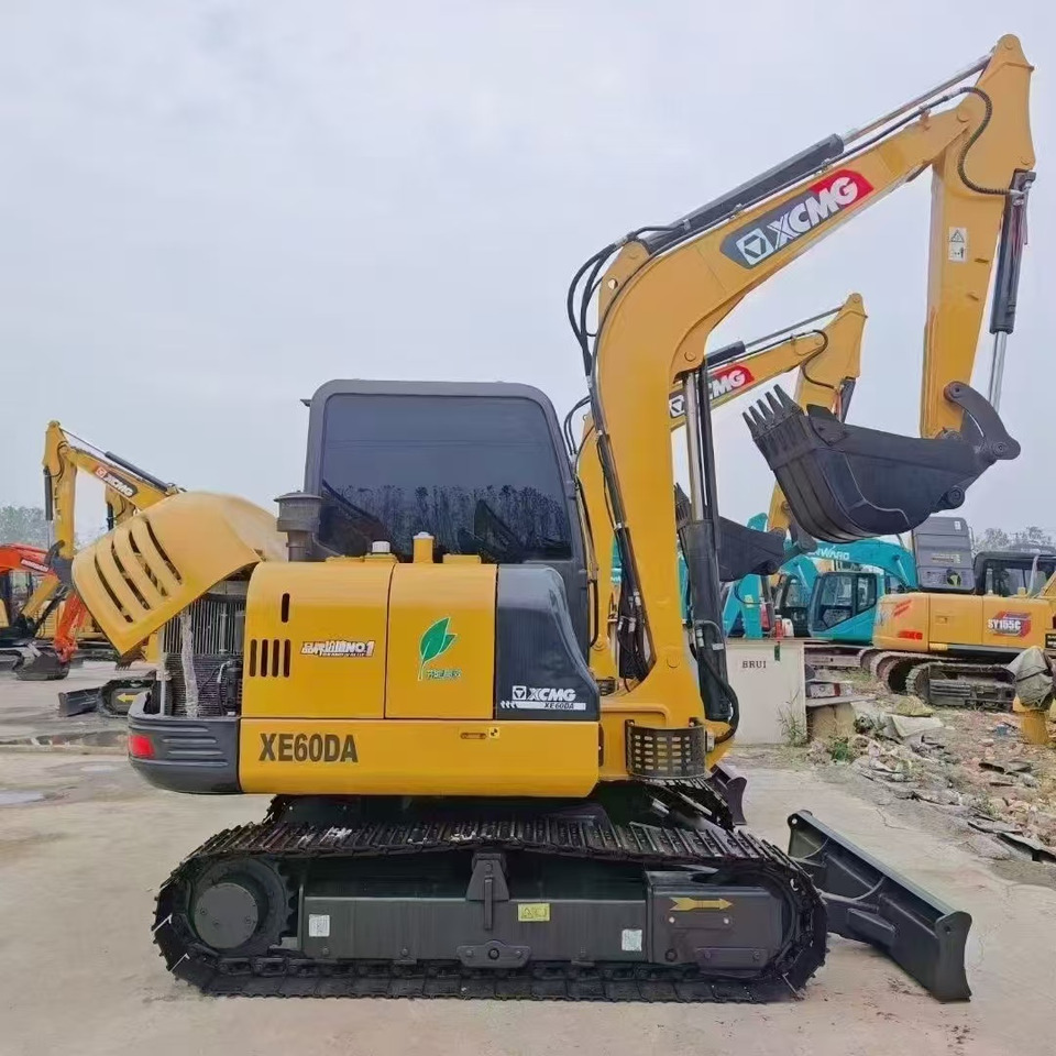 XCMG XE 60DA XE60 - Мини-экскаватор: фото 1 XCMG XE 60DA XE60 - Мини-экскаватор: фото 1