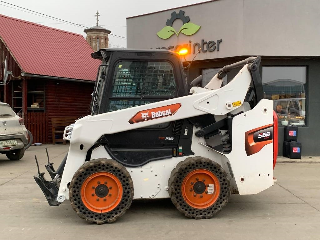 Bobcat S 66 - Мини-погрузчик с бортовым поворотом: фото 5 Bobcat S 66 - Мини-погрузчик с бортовым поворотом: фото 5