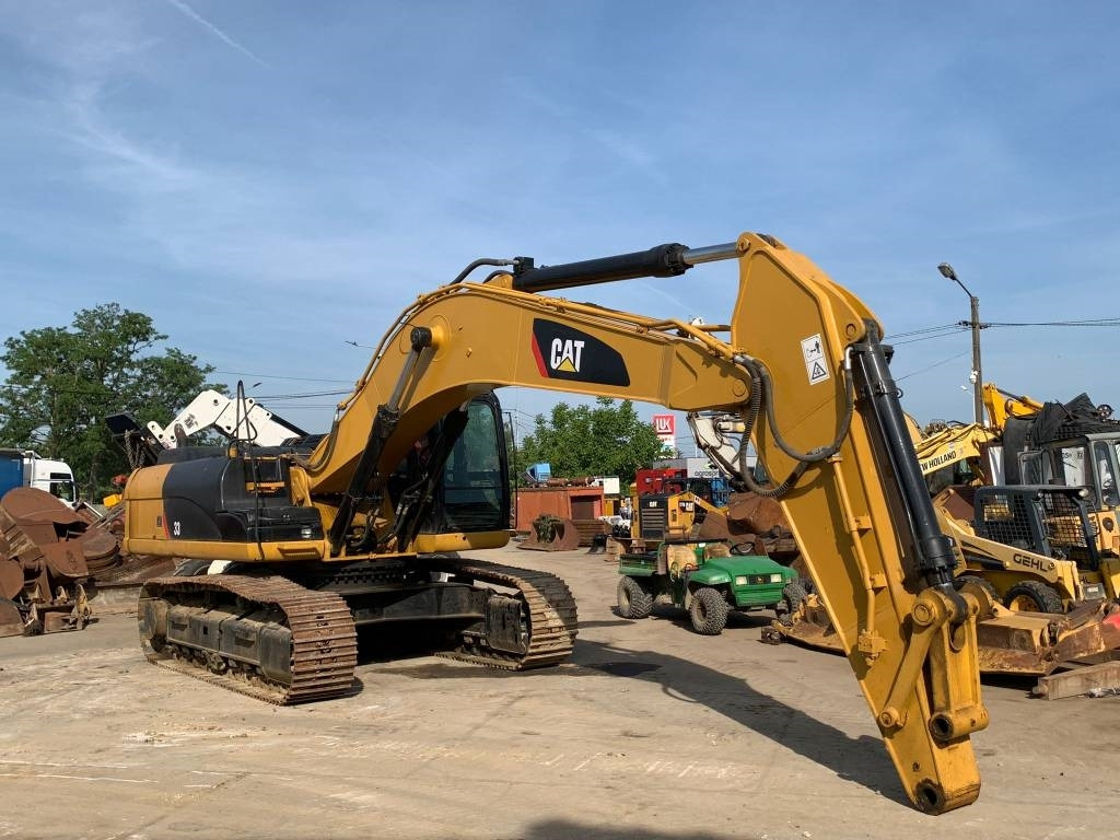 Гусеничный экскаватор CAT 336D2: фото 8