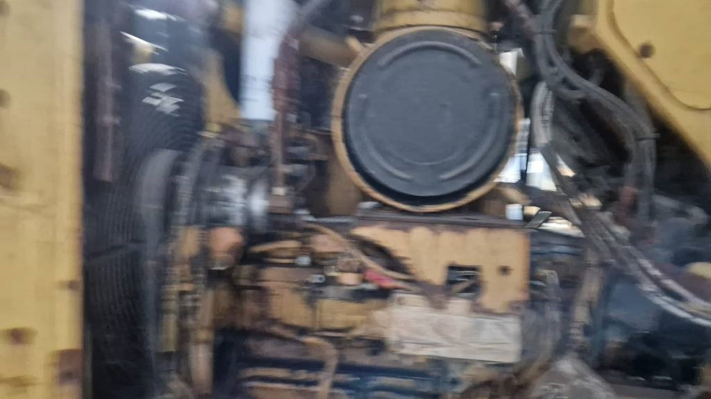 CAT D5 FOR PARTS - Бульдозер: фото 5 CAT D5 FOR PARTS - Бульдозер: фото 5