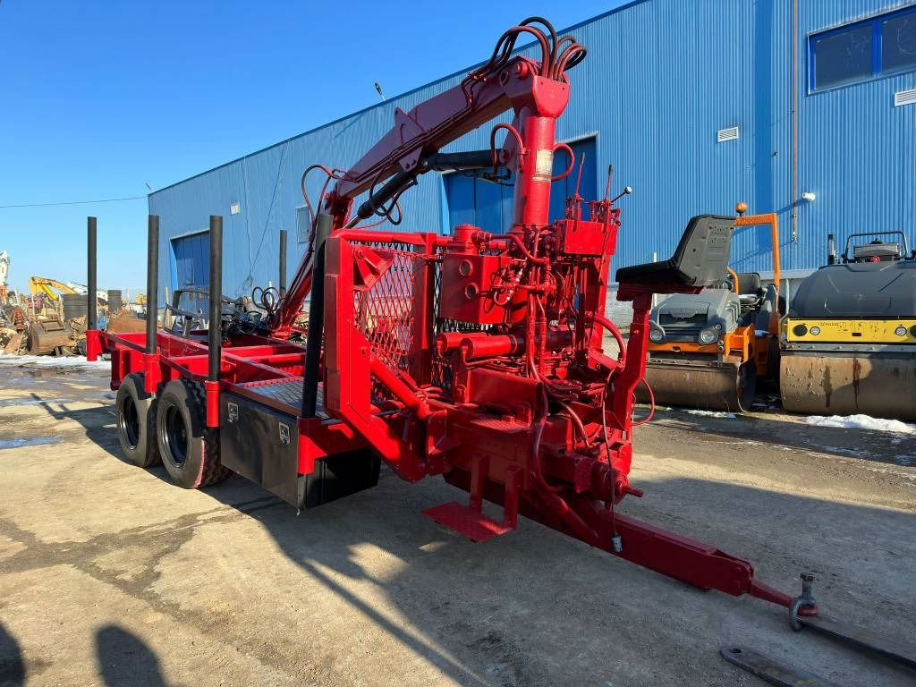 Fliegl Twin Axle - Прицеп лесовоз: фото 3 Fliegl Twin Axle - Прицеп лесовоз: фото 3
