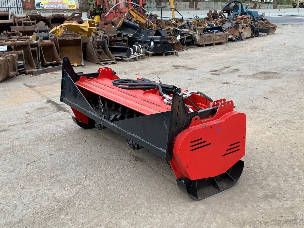 GIYI 1.80 - Лесной мульчер: фото 3 GIYI 1.80 - Лесной мульчер: фото 3