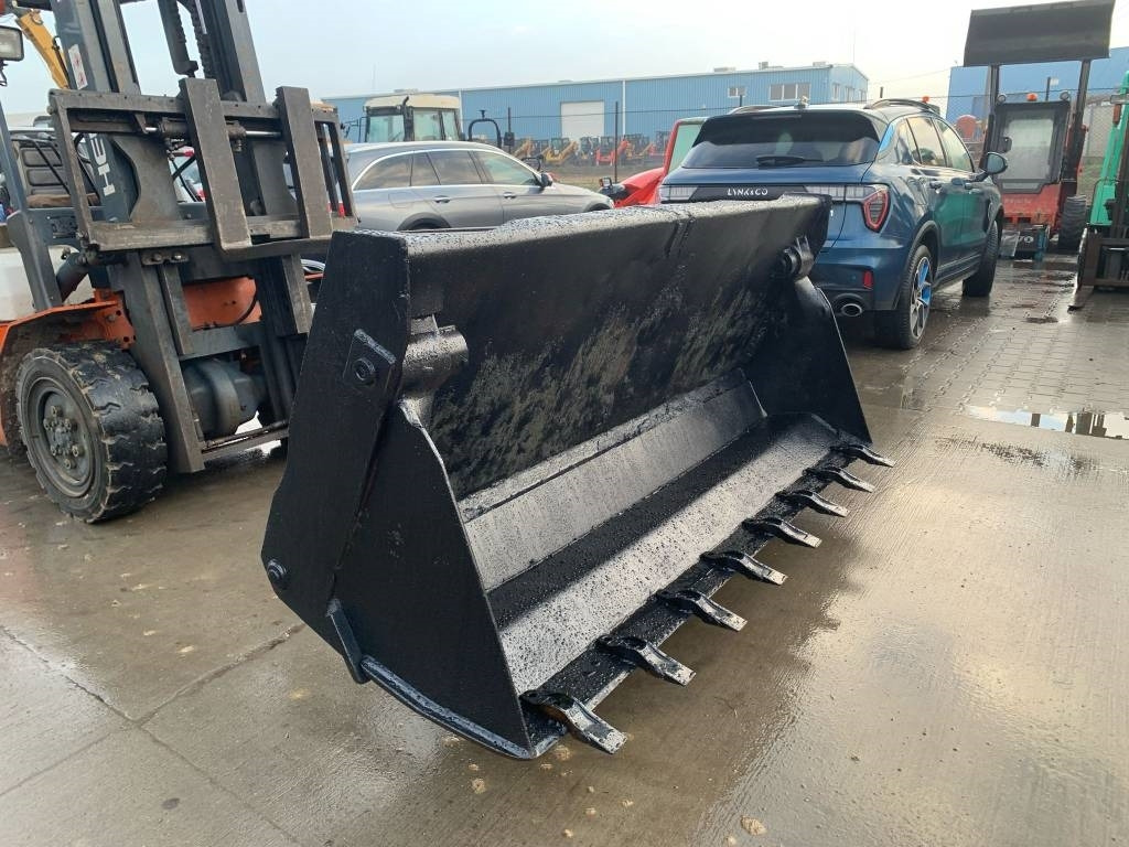 JCB 3CX Multifunctional Bucket  - Грейфер для Строительной техники: фото 2 JCB 3CX Multifunctional Bucket  - Грейфер для Строительной техники: фото 2