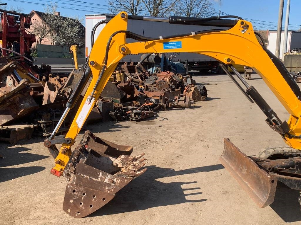 JCB 8026 CTS - Мини-экскаватор: фото 4 JCB 8026 CTS - Мини-экскаватор: фото 4