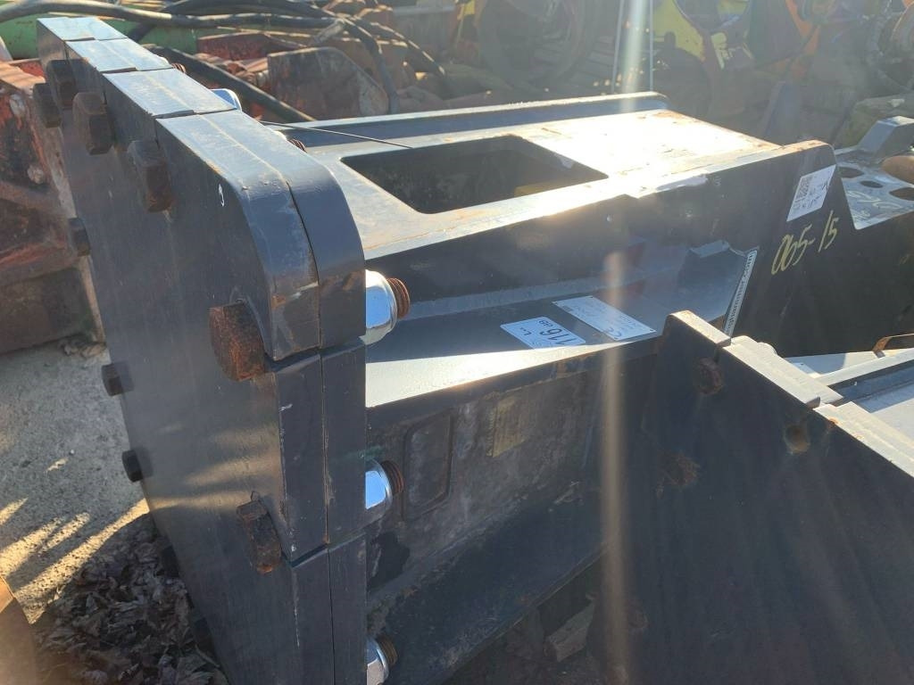 Mustang HM2700 - Гидромолот для Строительной техники: фото 2 Mustang HM2700 - Гидромолот для Строительной техники: фото 2