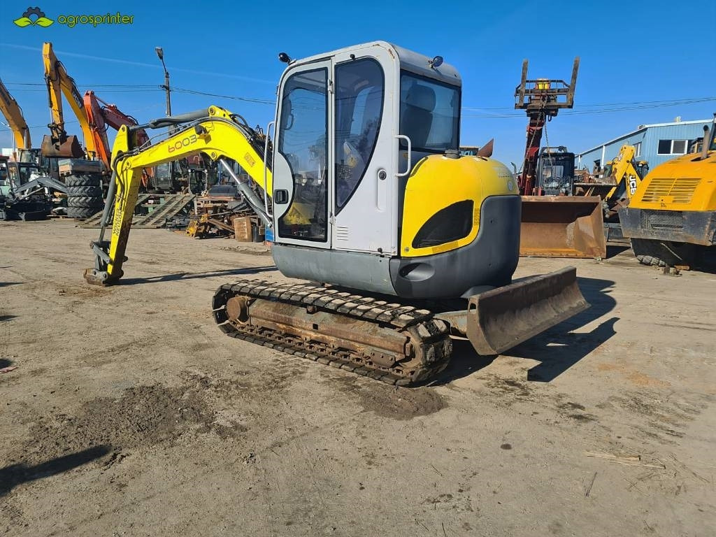 Neuson 6003 - Мини-экскаватор: фото 3 Neuson 6003 - Мини-экскаватор: фото 3