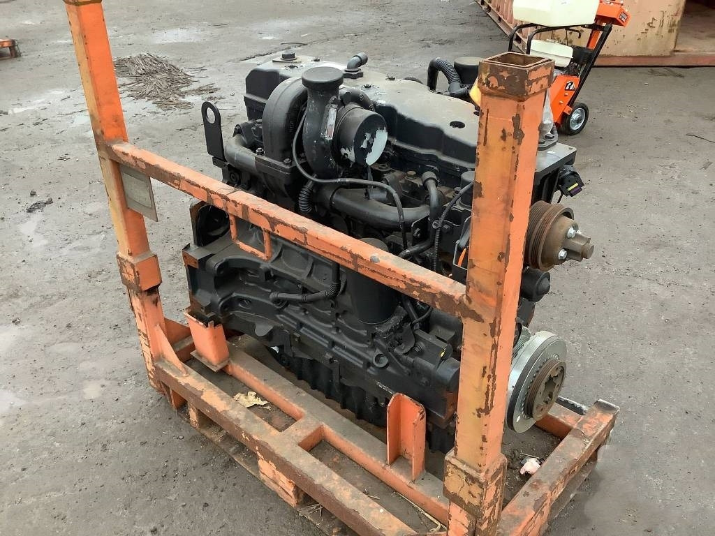 New Holland F4DE9687J*J100 - Двигатель для Строительной техники: фото 2 New Holland F4DE9687J*J100 - Двигатель для Строительной техники: фото 2