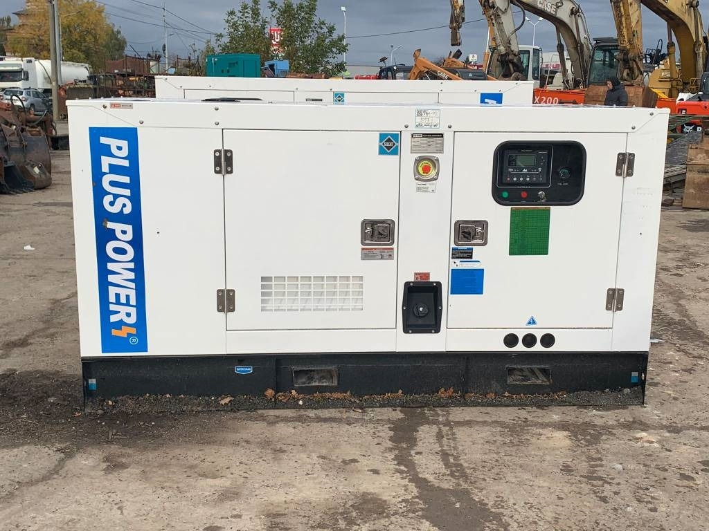Plus Power GF2-100 - Электрогенератор: фото 2 Plus Power GF2-100 - Электрогенератор: фото 2