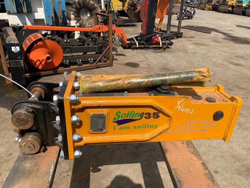 Sailing 35 Hydraulic Breaker - Гидромолот для Строительной техники: фото 1 Sailing 35 Hydraulic Breaker - Гидромолот для Строительной техники: фото 1