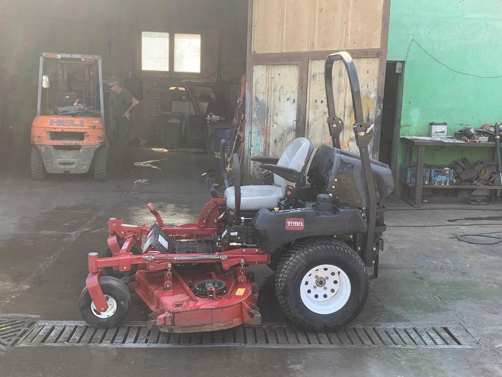 Toro Z MASTER PROFESSIONAL 7000 - Газонокосилка: фото 5 Toro Z MASTER PROFESSIONAL 7000 - Газонокосилка: фото 5