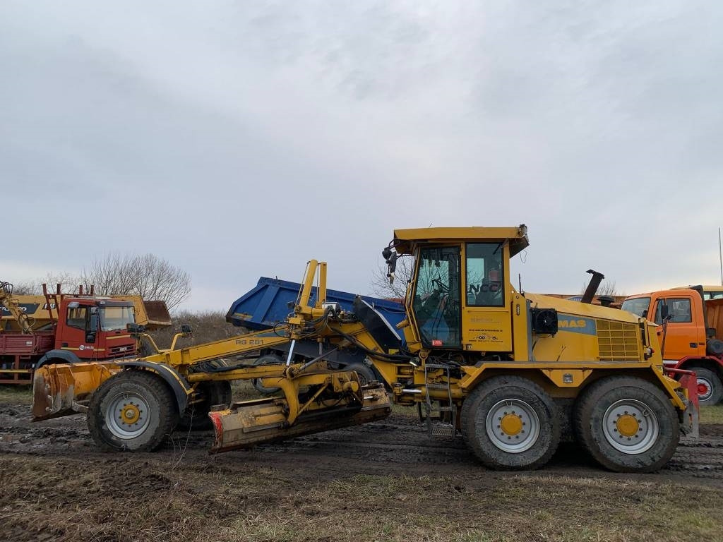 Vammas RG 281 - Грейдер: фото 2 Vammas RG 281 - Грейдер: фото 2