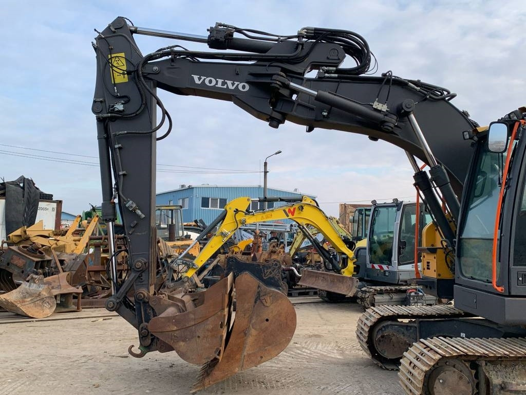 Volvo ECR145EL  - Гусеничный экскаватор: фото 4 Volvo ECR145EL  - Гусеничный экскаватор: фото 4