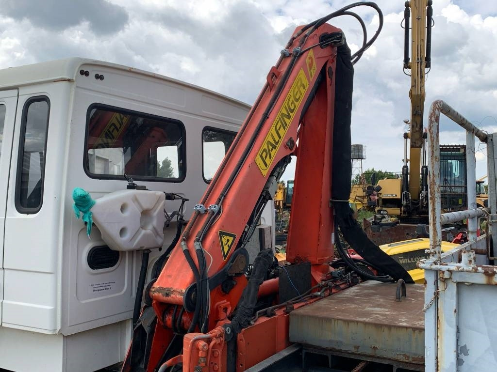 Автоманипулятор Volvo FL 611 Railway Truck: фото 7