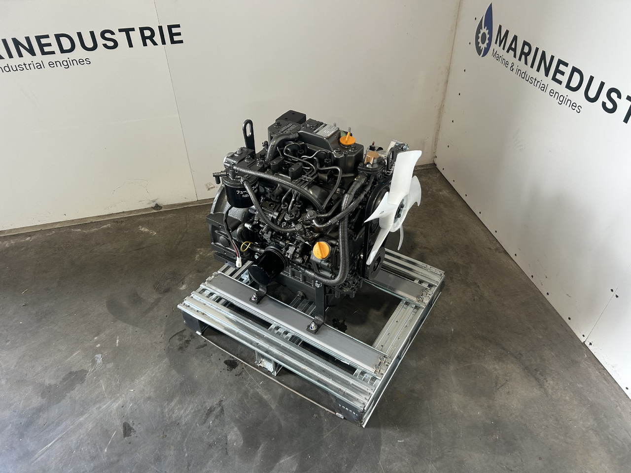 Yanmar 3TNV82A - Двигатель для Экскаваторов: фото 3 Yanmar 3TNV82A - Двигатель для Экскаваторов: фото 3