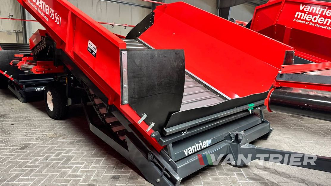 Miedema SB651 Receiving hopper - Оборудование для хранения: фото 1 Miedema SB651 Receiving hopper - Оборудование для хранения: фото 1