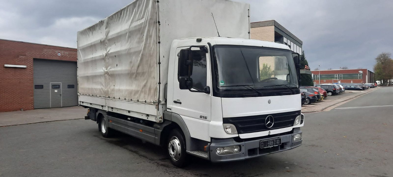 Mercedes-Benz 816 Pritsche Plane - Тентованный фургон: фото 2 Mercedes-Benz 816 Pritsche Plane - Тентованный фургон: фото 2