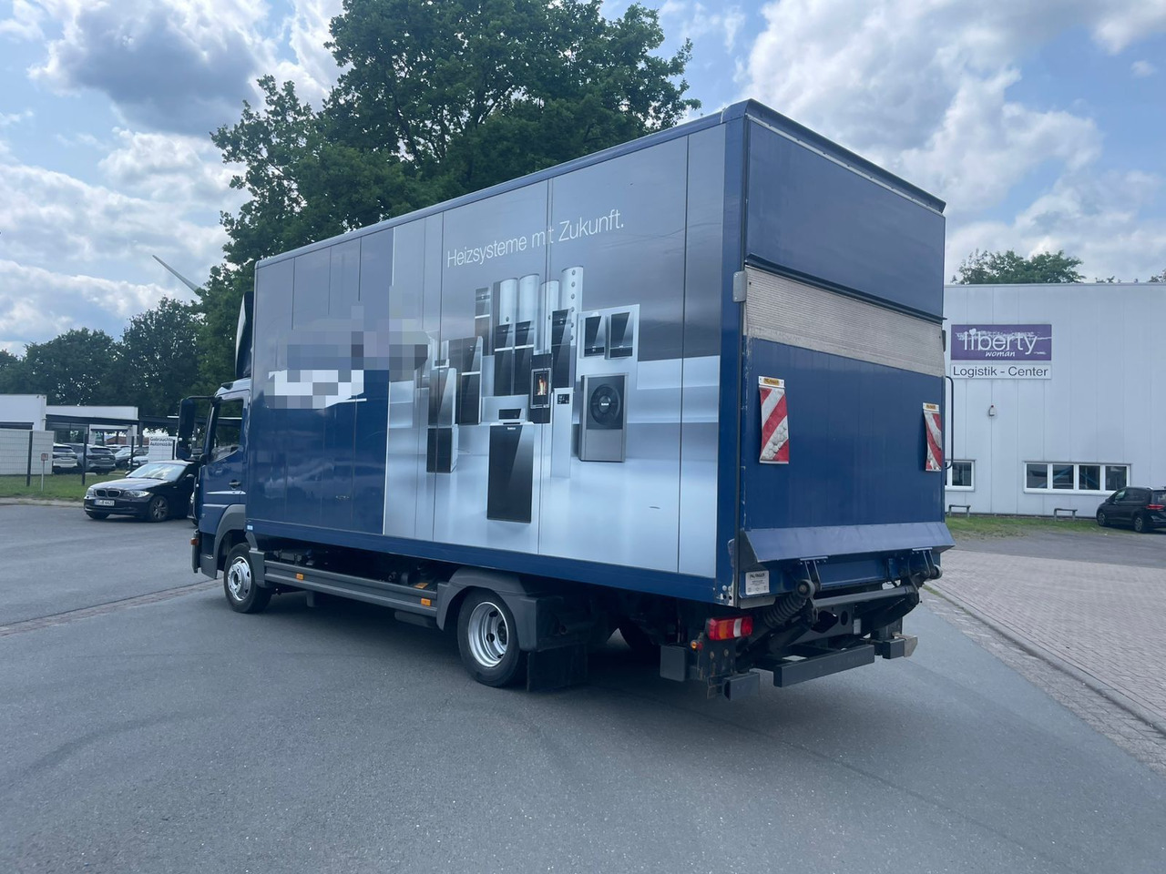 Mercedes-Benz 818 Koffer mit LBW - Фургон с закрытым кузовом: фото 4 Mercedes-Benz 818 Koffer mit LBW - Фургон с закрытым кузовом: фото 4