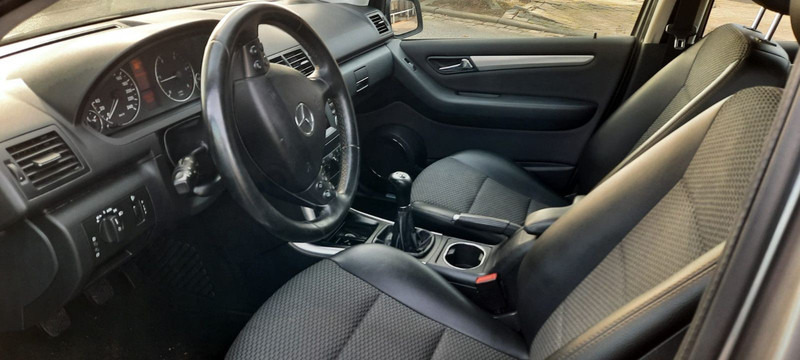Легковой автомобиль Mercedes-Benz A-Klasse 180 A 180 CDI AVANTGARDE: фото 7 Легковой автомобиль Mercedes-Benz A-Klasse 180 A 180 CDI AVANTGARDE: фото 7