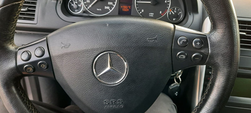 Легковой автомобиль Mercedes-Benz A-Klasse 180 A 180 CDI AVANTGARDE: фото 8 Легковой автомобиль Mercedes-Benz A-Klasse 180 A 180 CDI AVANTGARDE: фото 8