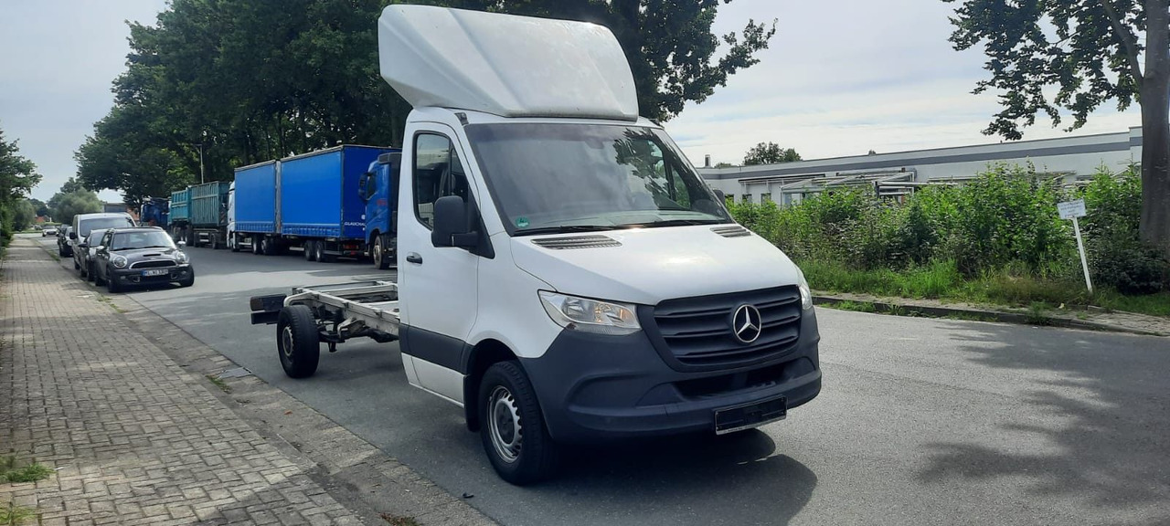 Mercedes-Benz Sprinter III Pritsche RWD/AWD 311/314/316 CDI RW - Малотоннажный бортовой грузовик: фото 2 Mercedes-Benz Sprinter III Pritsche RWD/AWD 311/314/316 CDI RW - Малотоннажный бортовой грузовик: фото 2
