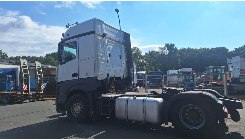 Mercedes-Benz 1851Actros 4 2-Achser SZM - Тягач: фото 3 Mercedes-Benz 1851Actros 4 2-Achser SZM - Тягач: фото 3