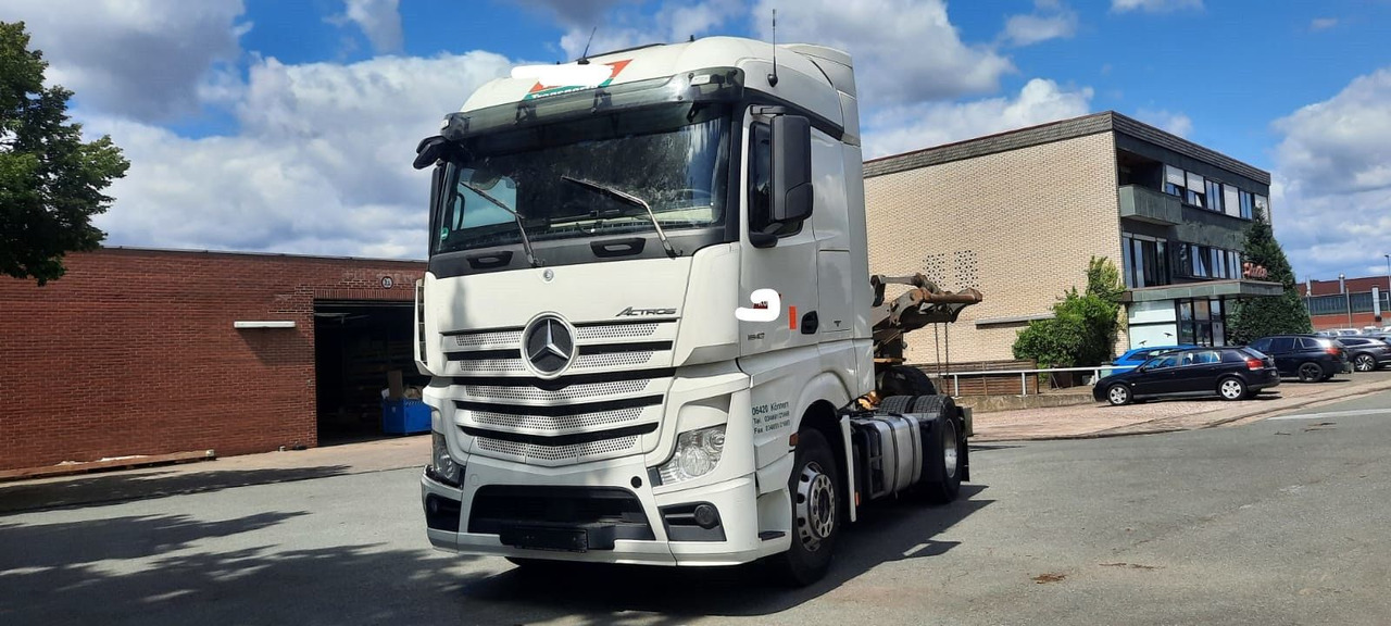 Mercedes-Benz Actros 1843LS Stream Space Kompressor:D9000 - Тягач: фото 3 Mercedes-Benz Actros 1843LS Stream Space Kompressor:D9000 - Тягач: фото 3