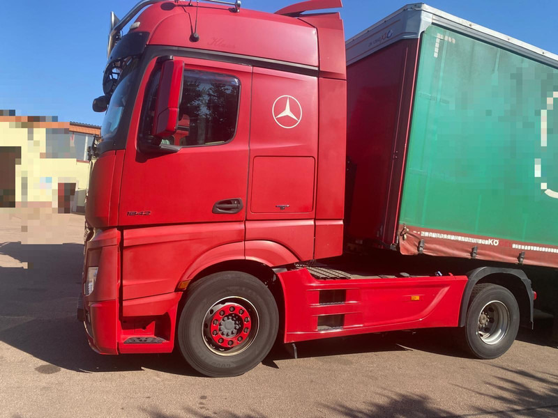 Mercedes-Benz Actros 4 2-Achser 1842 4x2 SZM Big Hause - Тягач: фото 2 Mercedes-Benz Actros 4 2-Achser 1842 4x2 SZM Big Hause - Тягач: фото 2