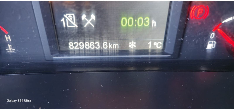 Тягач Scania R440 SZM: фото 6