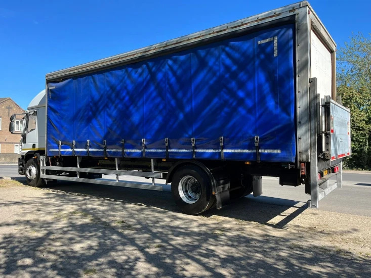 Тентованный грузовик 2013 Iveco Eurocargo Curtainsider: фото 9
