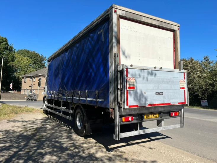 Тентованный грузовик 2013 Iveco Eurocargo Curtainsider: фото 8