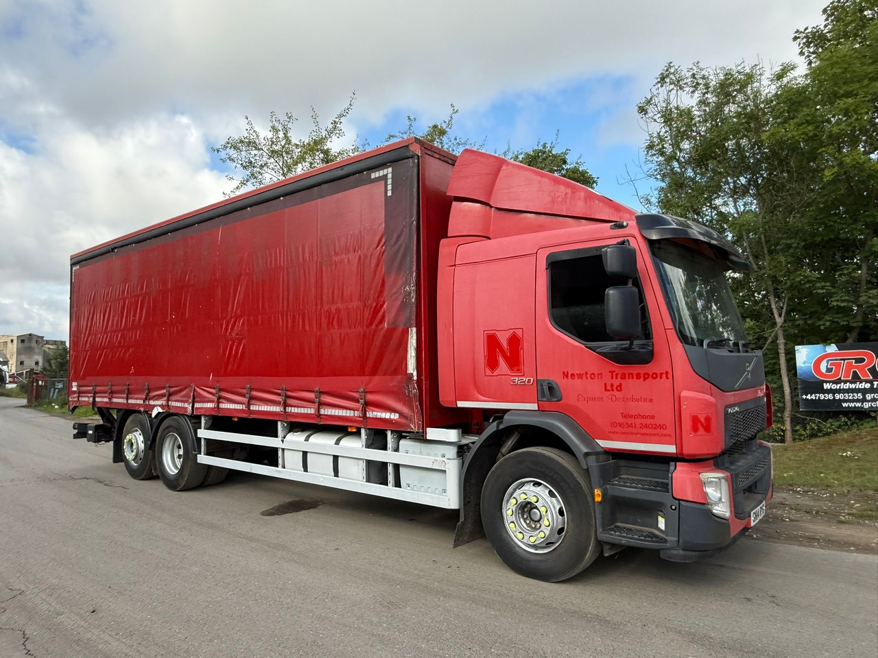 2014 Volvo FE 320 Curtainside Truck - Тентованный грузовик: фото 2 2014 Volvo FE 320 Curtainside Truck - Тентованный грузовик: фото 2