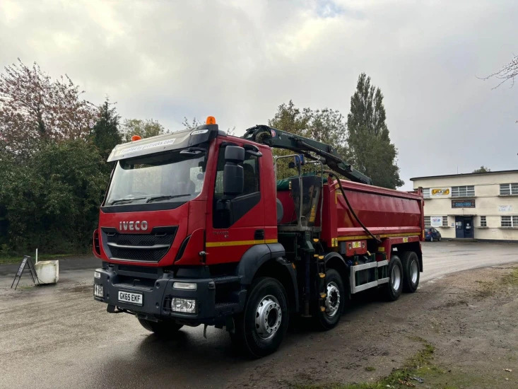 2016 Iveco Trakker Tipper/Grab Truck EKF - Самосвал: фото 3 2016 Iveco Trakker Tipper/Grab Truck EKF - Самосвал: фото 3