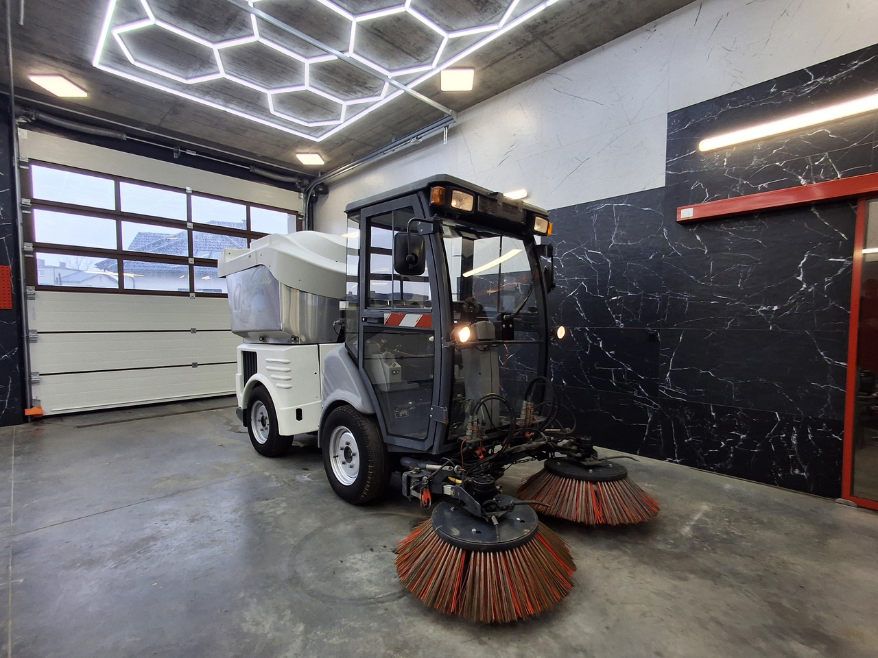 Hako Citymaster 1200 Zamiatarka Kehrmaschine Diesel - Подметально-уборочная машина: фото 1 Hako Citymaster 1200 Zamiatarka Kehrmaschine Diesel - Подметально-уборочная машина: фото 1