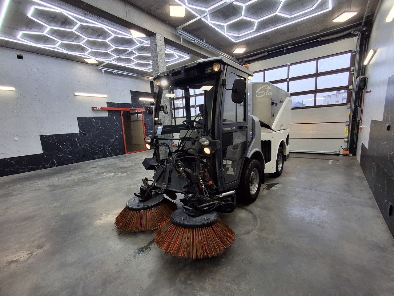 Hako Citymaster 1600 Euro 6 PM 2.5 Zamiatarka Kehrmaschine - Подметально-уборочная машина: фото 2 Hako Citymaster 1600 Euro 6 PM 2.5 Zamiatarka Kehrmaschine - Подметально-уборочная машина: фото 2