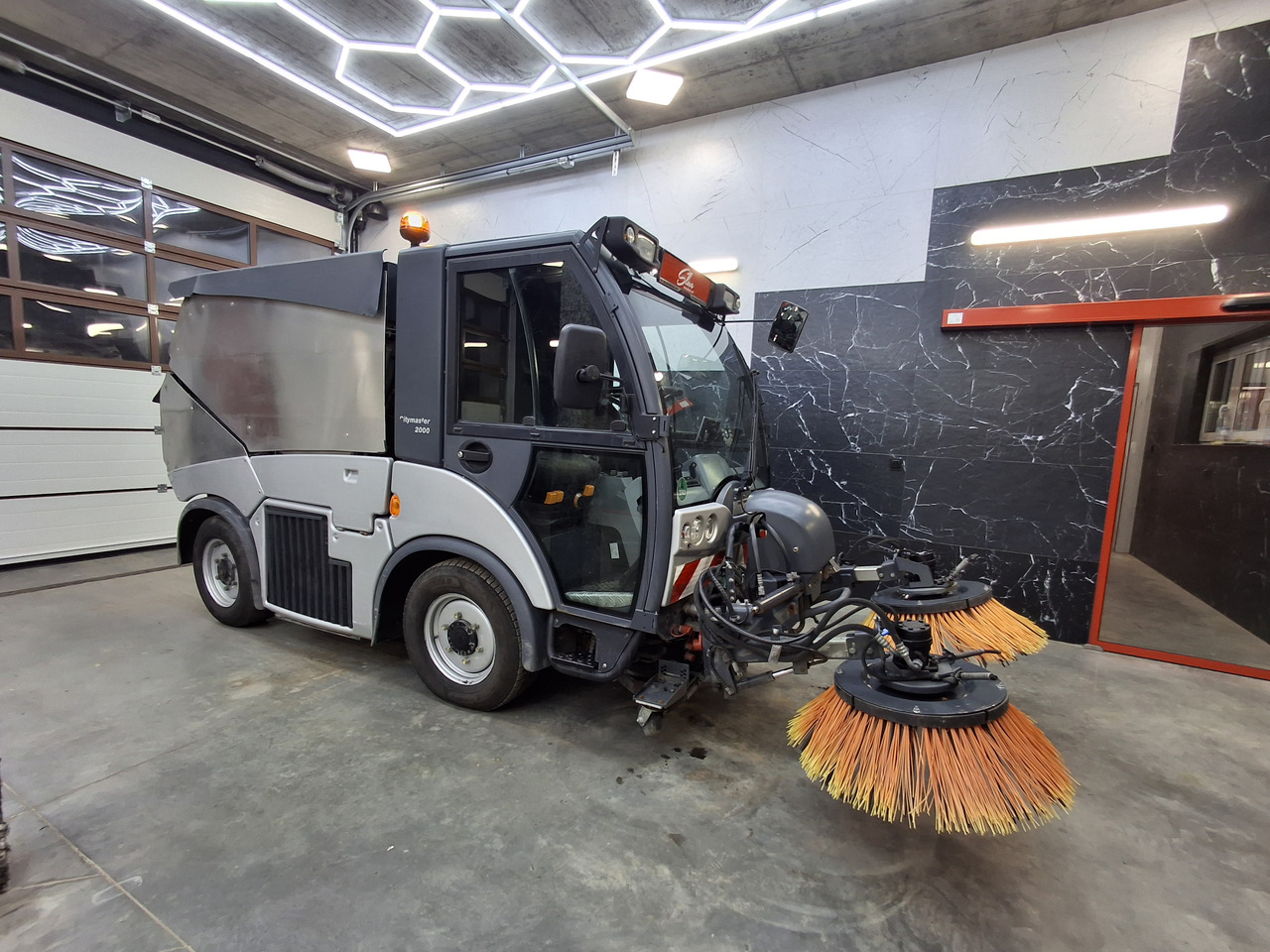 Hako Citymaster 2000 Zamiatarka Kehrmaschine PM10 2016r - Подметально-уборочная машина: фото 5 Hako Citymaster 2000 Zamiatarka Kehrmaschine PM10 2016r - Подметально-уборочная машина: фото 5