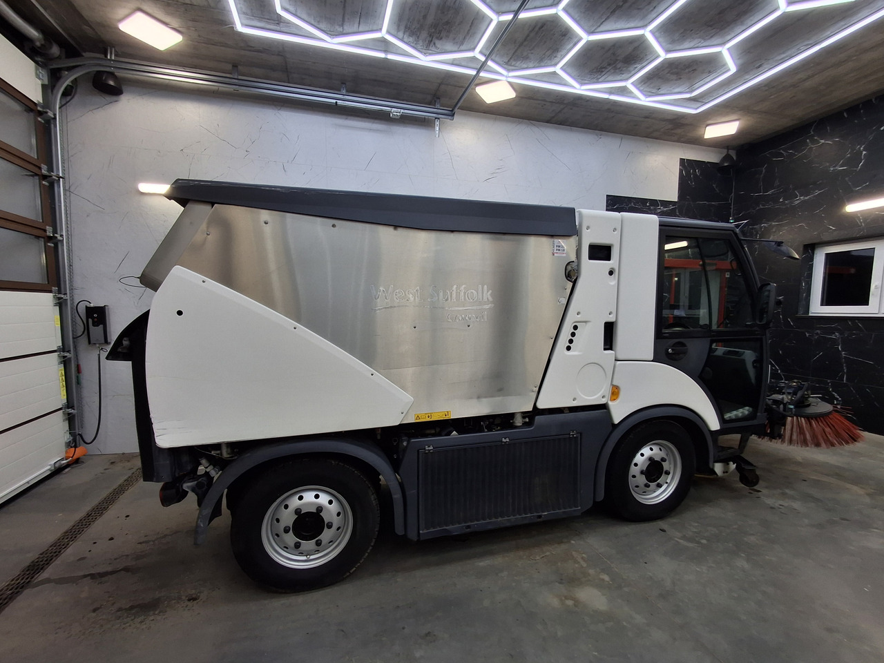 Hako Citymaster 2200 Zamiatarka Kehrmaschine Euro 6 PM 2.5 Karcher - Подметально-уборочная машина: фото 5 Hako Citymaster 2200 Zamiatarka Kehrmaschine Euro 6 PM 2.5 Karcher - Подметально-уборочная машина: фото 5