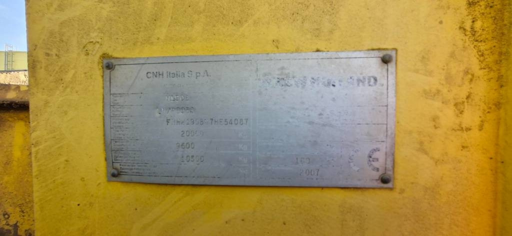 New Holland W 190 B - Колёсный погрузчик: фото 5 New Holland W 190 B - Колёсный погрузчик: фото 5