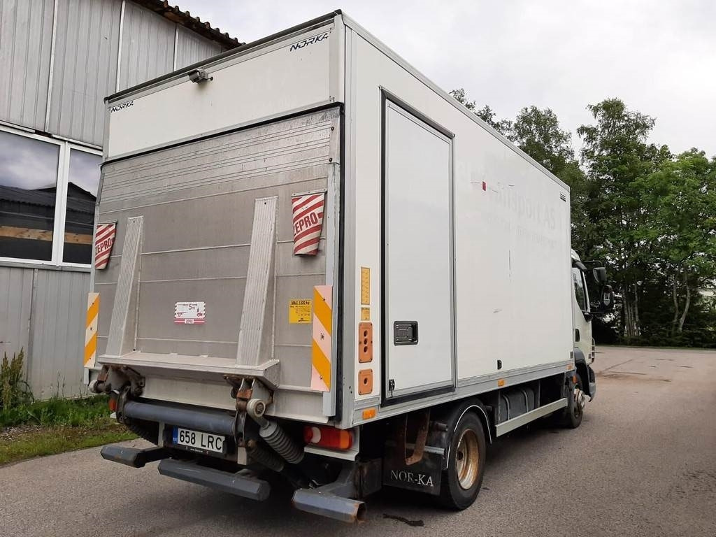 DAF FA 45.180 4X2 KITCHEN - Грузовик с закрытым кузовом: фото 3 DAF FA 45.180 4X2 KITCHEN - Грузовик с закрытым кузовом: фото 3