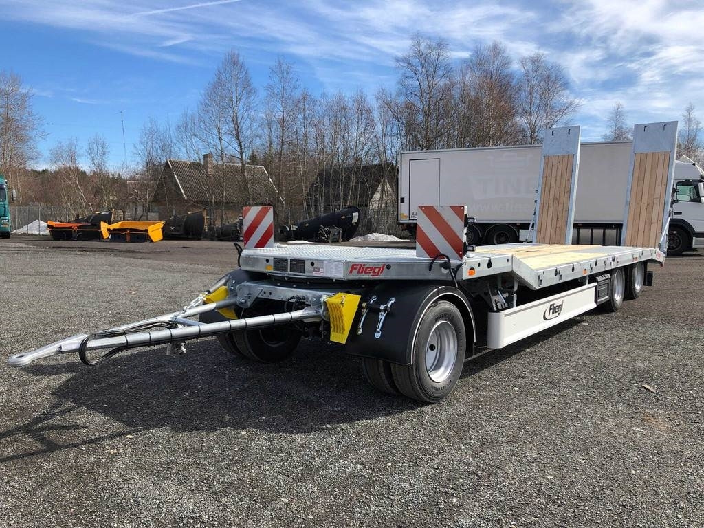Fliegl DTS-S 300 - Низкорамный прицеп: фото 1 Fliegl DTS-S 300 - Низкорамный прицеп: фото 1