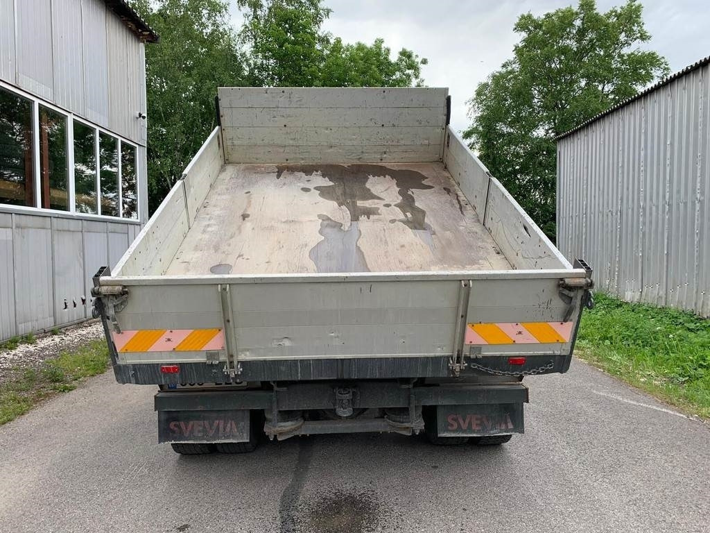 Volvo FL615 + HIAB 027-2 - Самосвал: фото 3 Volvo FL615 + HIAB 027-2 - Самосвал: фото 3