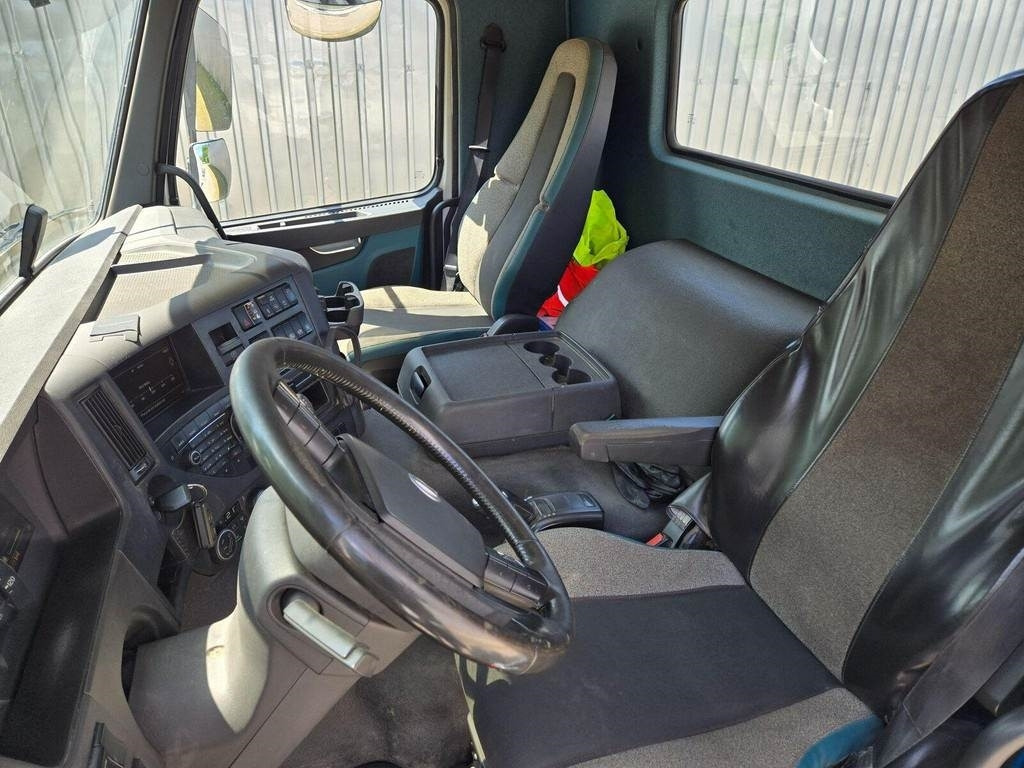 Крюковой мультилифт Volvo FMX450 6X2 JOAB: фото 15