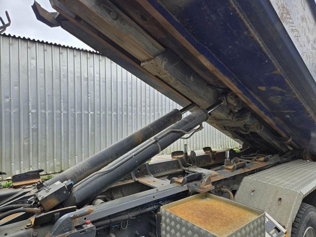 Volvo FMX460 4X4-2 MULTILIFT  - Крюковой мультилифт: фото 2 Volvo FMX460 4X4-2 MULTILIFT  - Крюковой мультилифт: фото 2